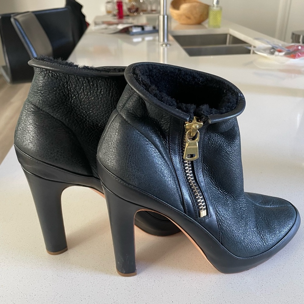 Rupert Sanderson- Sexy Black Suede w/natural sheepskin lining boots. See photos